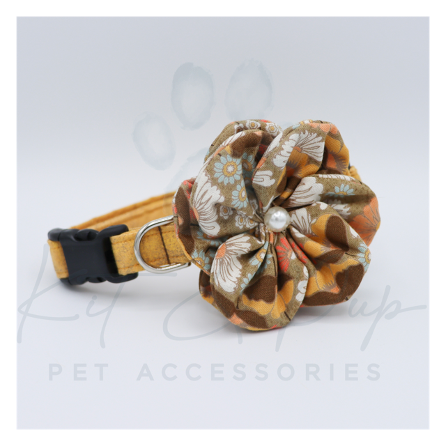 Mustard Seed Flower Pet Collar